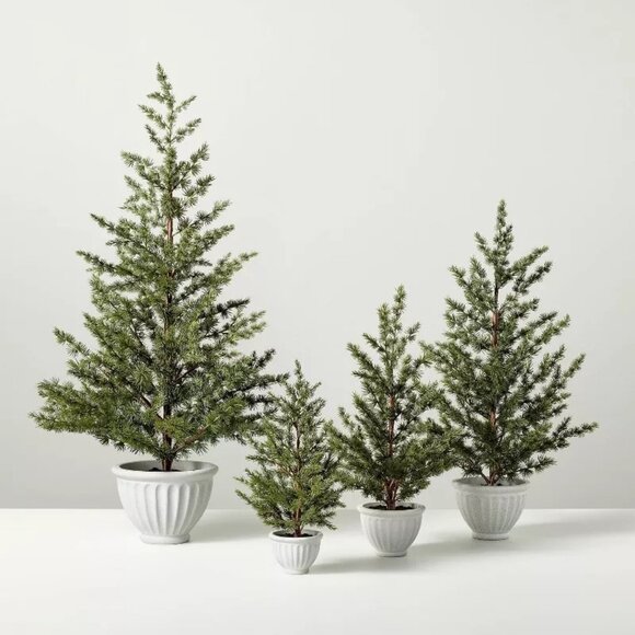 22" Faux Spruce Tree Fluted Porch Pot -Hearth & Hand Magnolia Christmas 2024 NWT - Picture 3 of 6